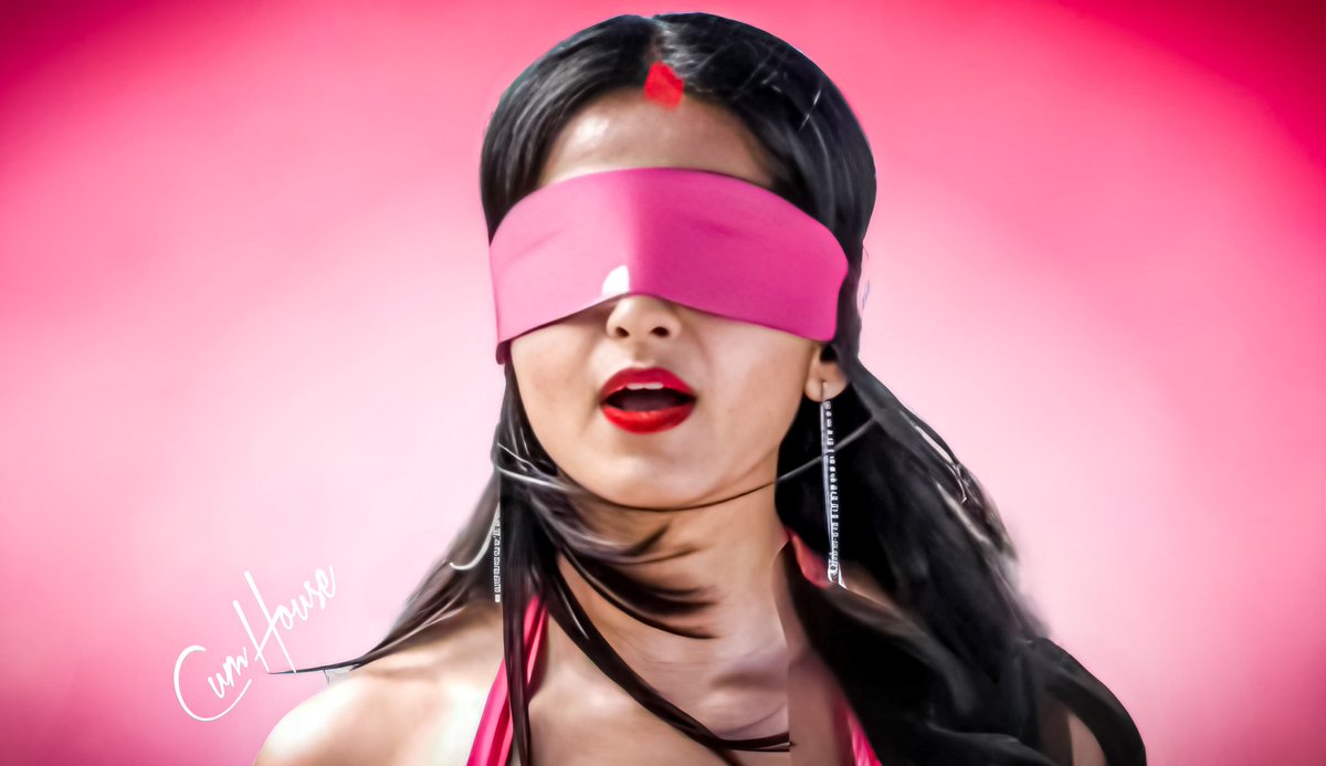 HouseOfCu7m's tweet photo. Love or L*st, Its Blind.

@Actress_Garage @fanofdc71 @GlamspotA @PoojaCULT https://t.co/Tx5t5P3plA