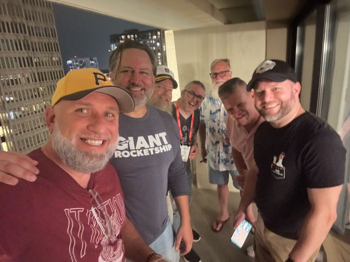 dptwitty's tweet image. Soft opening for The Crow’s Nest tonight went great. I chickened out just now but it’s still going strong for the CompTIA #ChannelCon2024 and #ConnectWise #PitchIT #ITnation crews!