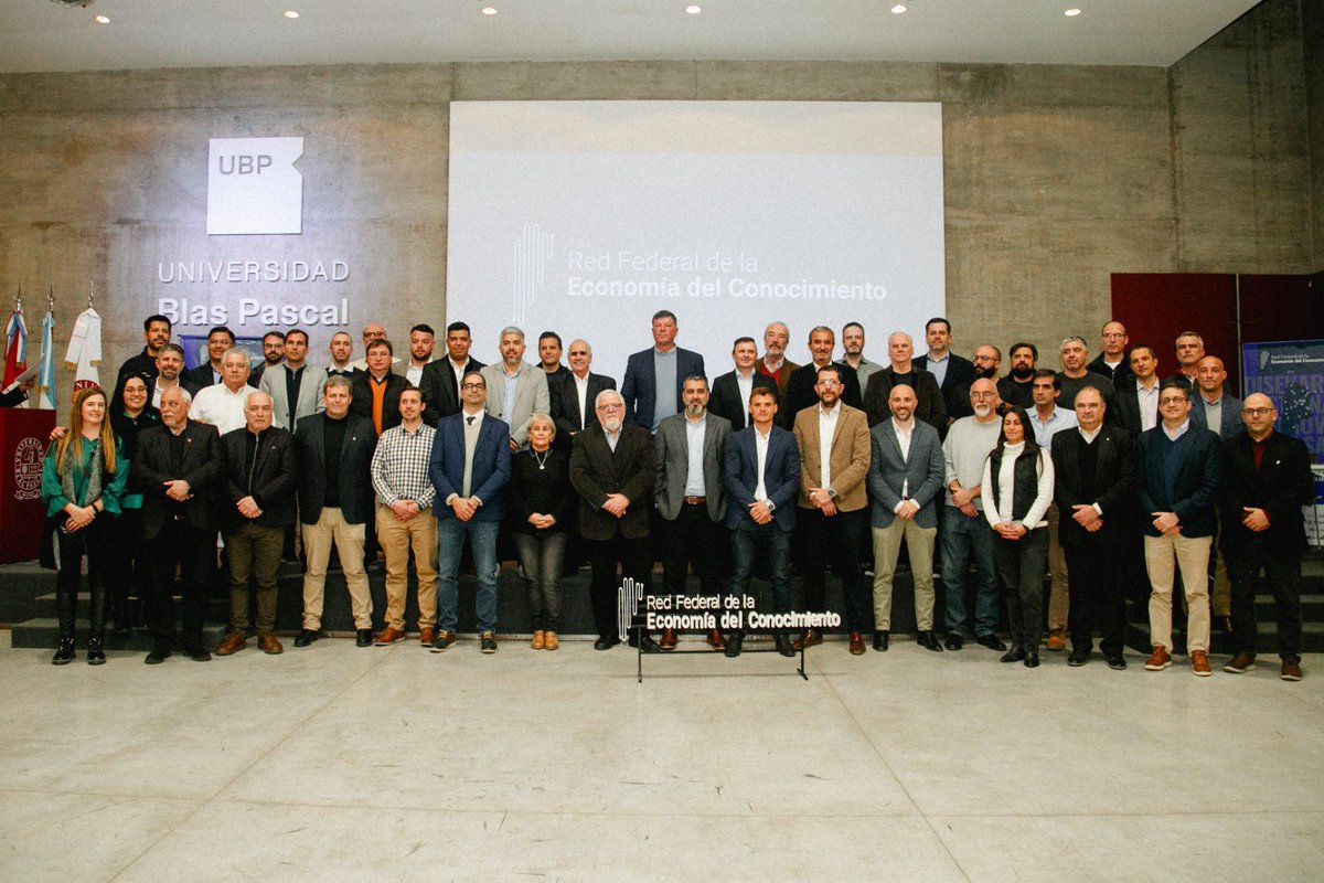 🙌 Participamos del acto de constitución de la <a href="/RedFederalArg/">RedFederalArg</a>, compuesta por 27 destacadas instituciones del país.

👉 Como anfitriones del
encuentro, desde #Cordoba destacamos la importancia de este hito en la federalización de la Economía del Conocimiento 👏