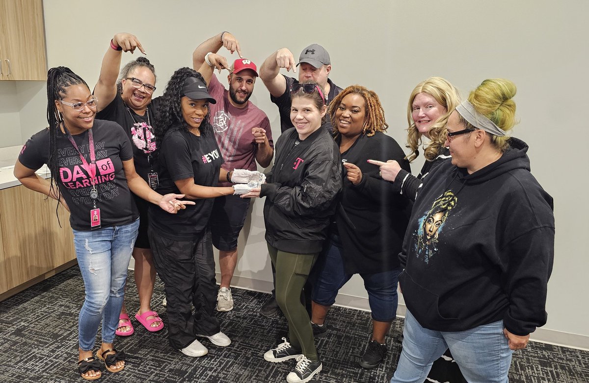Look at this!!! OKC ERT, <a href="/TMobile/">T-Mobile</a> has its very own "GEM" in Ashley. Congratulations....🎊🎊🎊
