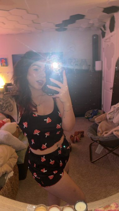 Onlineeee https://t.co/qQRaEoRqrS