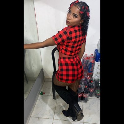 Rayanne_Lohan's tweet photo. #NovaFotoDePerfil https://t.co/a6vNeTkuZq