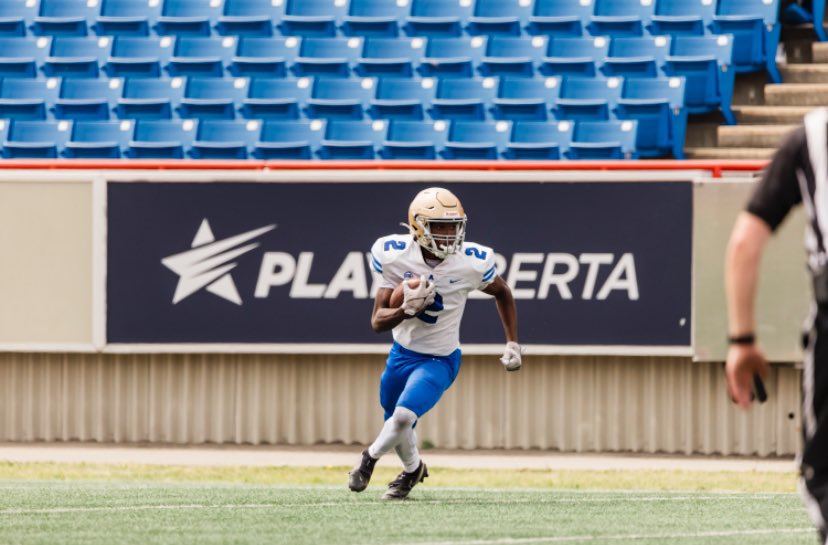 AaronOboh's tweet image. Blessed to have won the tournament offensive MVP in the U17 Western Challenge🙏🏾
@FootballCanada @FootballAlberta