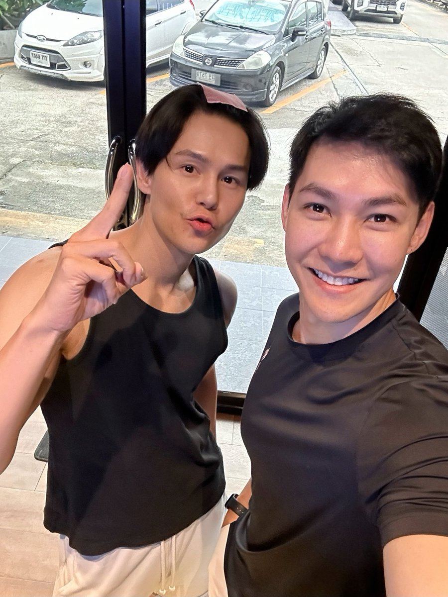 น้องชวนกลับมาเล่น X <a href="/papangpt/">Papang Phromphiriya</a>