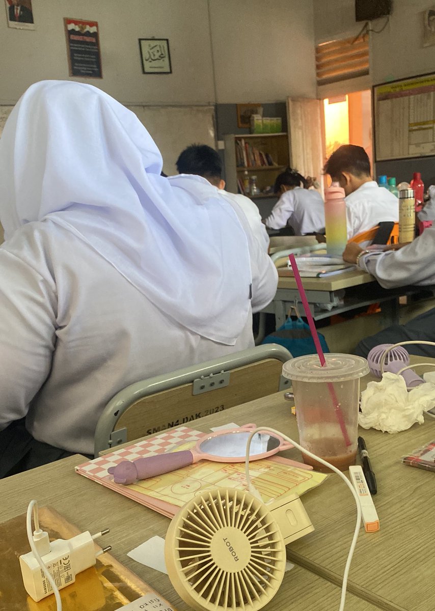 celestialwordd's tweet image. PANAASSS BGT