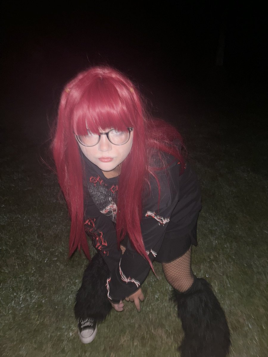 DragyEx's tweet photo. Some more graveyard photos :p
#emogirl #edgygirl #cemetery #cemeterygirl #altgirl #grungeaesthetic #grungecore #trashgang #trashemo #trashgangζ°γγ©γ΄γ³ #trashgangcommunity #trashganggirl #lostcore #trashcore #darkacademia #alternativefashion #egirl #emo #altfashion https://t.co/UZRUbzEvy2
