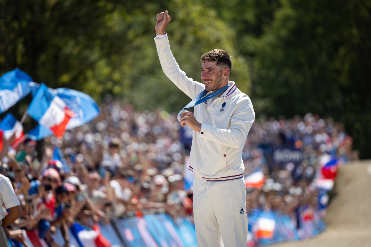 Vice champion Olympique 🇫🇷🫶🏻

<a href="/EquipeFRA/">Equipe France</a>