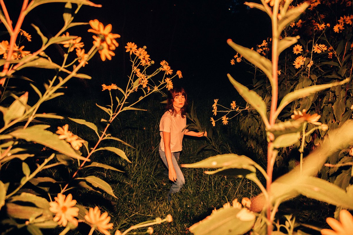 Melbourne/Naarm artist Rowena Wise creates music that ruminates on love, alienation and self-empowerment. Catch Rowena on Underground Love for an intimate #PBSStudio5Live performance this Tuesday August 27 from 3pm.

More info here: pbsfm.org.au/news/rowena-wi…

#pbsfm #communityradio