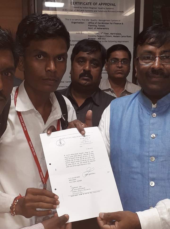 DevkatteNagnath's tweet photo. मा.ना.श्री.सुधीरजी मुनग��टीवार साहेब,वने व सांस्कृतिक मंत्री महाराष्ट्र राज्य यांना वाढदिवसाच्या मनःपूर्वक हार्दिक शुभेच्छा.!💐💐
@SMungantiwar ji https://t.co/MUZAiwkzwt