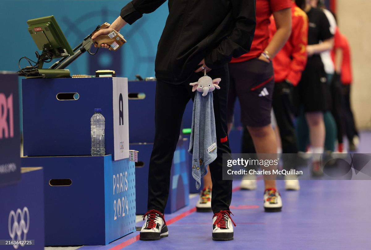 Omg her daughter’s elephant doll was with her during the olympics🥹 Kim Yeji is MOTHERING.