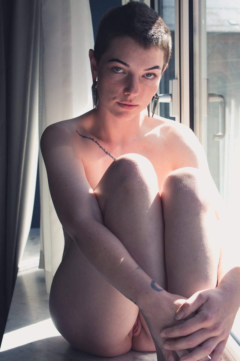 <a href="/CarlsenAnnika/">Annika Carlsen</a> got the look!!