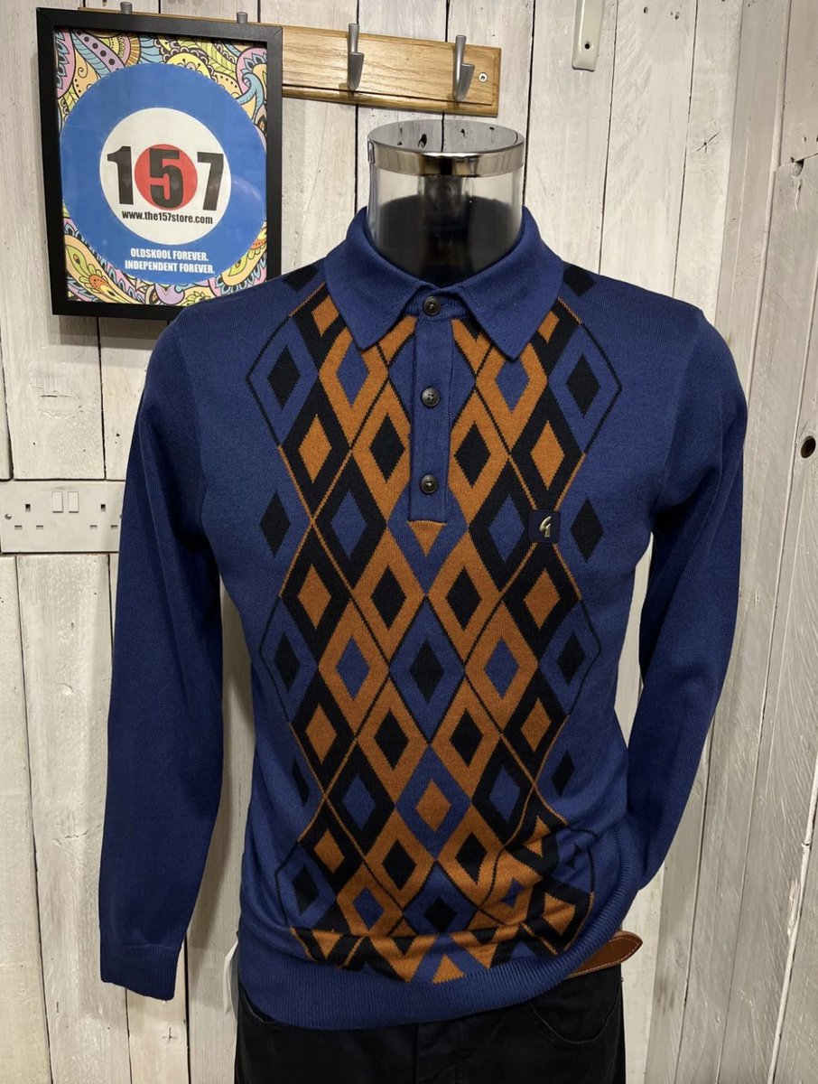 Gabicci1973's tweet photo. @the157store 
Gabicci Vintage, absolute diamonds 
Red and Blue or Blue and Orange
Which are you picking? Shop now -> https://t.co/QocbC4l5nZ
Slim fit, we recommend going up a size
Visit us in Fareham, Hampshire (closed Sundays) https://t.co/J8UfNa8Gj5