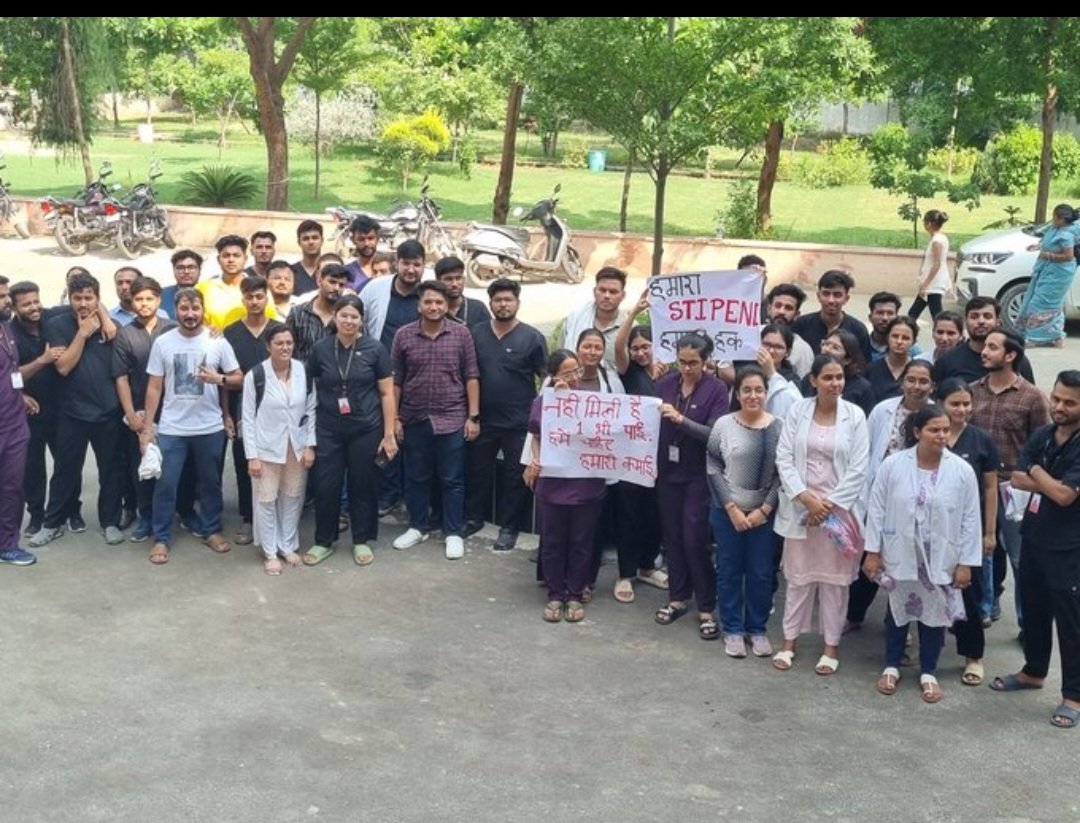 ad58252's tweet photo. Tags 1
@NMC_IND
@JPNadda
@DrDhruvchauhan 
@UPGovt 
@myogiadityanath 
@myogioffice
@udfaindia https://t.co/R2d9Pi2DvT