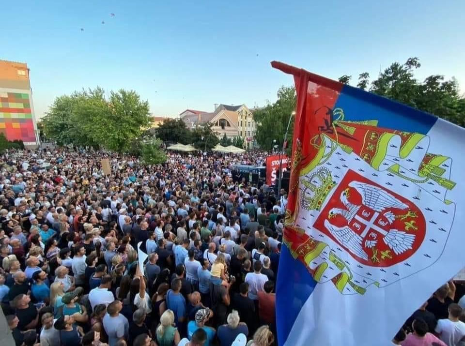 Suverenost potiče od građana - svi ostali su samo privremeni uposlenici!