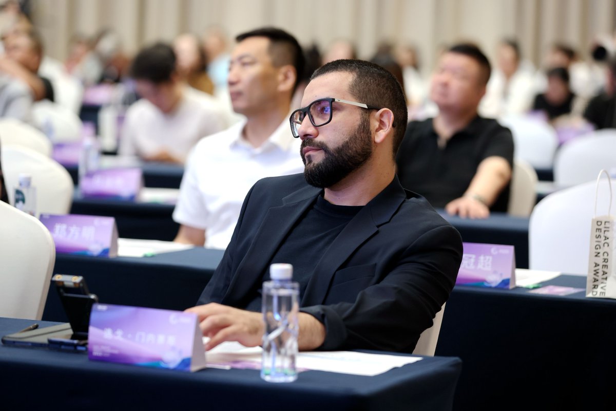 Lilac Creative Design Award tweet media