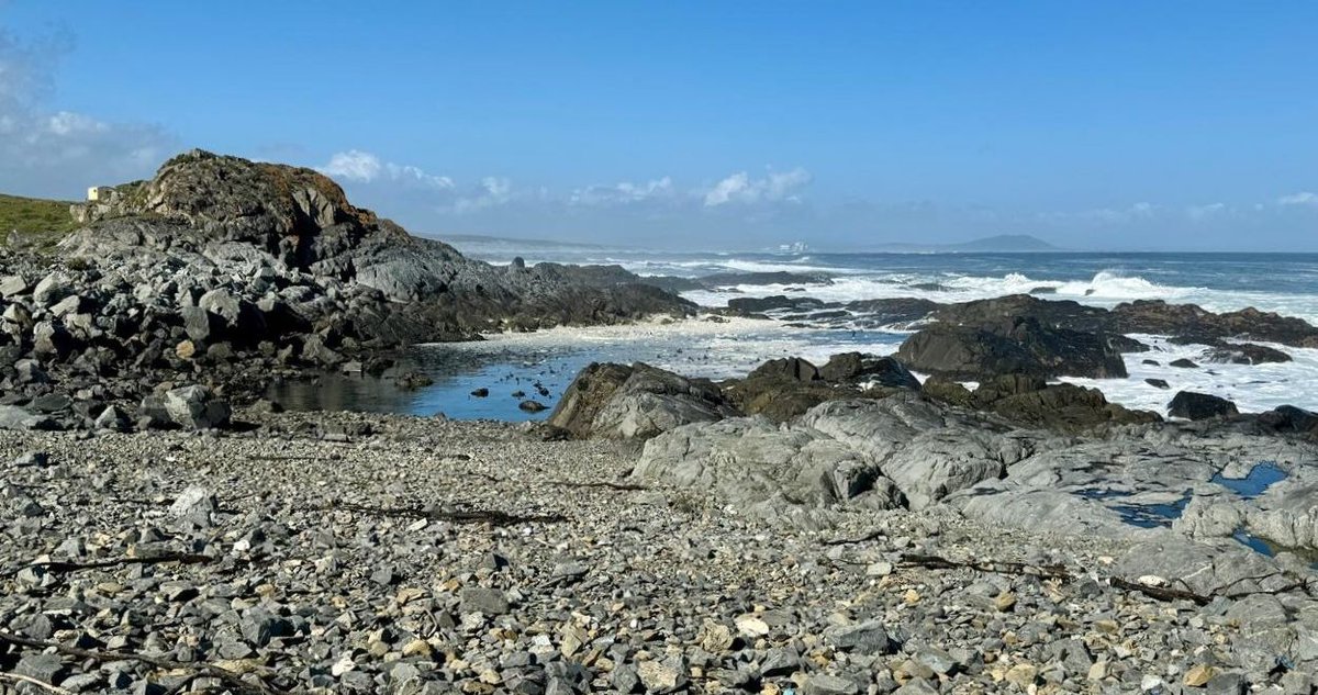 SpringfonteinE's tweet image. Did you know ancient sea traps were used to catch fish sustainably during high tide? 

Learn more in our blog: l8r.it/Wyug

#SpringfonteinEstate #PebbleBay #Sunset #AncientHistory