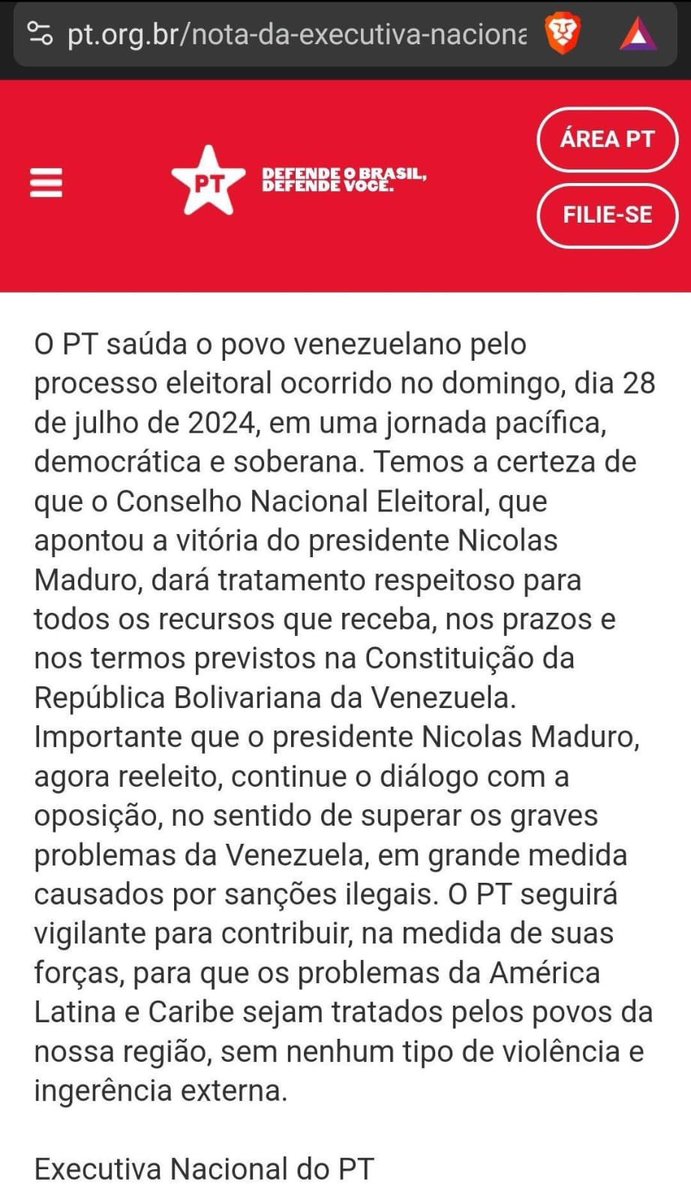 hoje_no's tweet photo. Apesar de todas as graves denúncias de fraudes, o @ptbrasil, partido do presidente Lula, parabenizou o ditador Nicolás Maduro por uma eleição “pacífica, democrática e soberana”. Mesmo conhecendo as práticas desonestas que envolvem prender e afastar opositores, o PT disse para o ditador Maduro “continuar o diálogo com a oposição”. 

O fato dessa mensagem oficial ter sido publicada pelo partido do presidente do Brasil é motivo de grande preocupação.