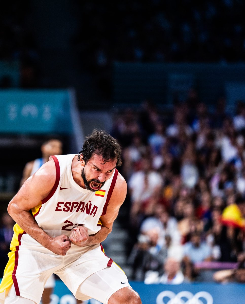 Gigantes del Basket tweet media