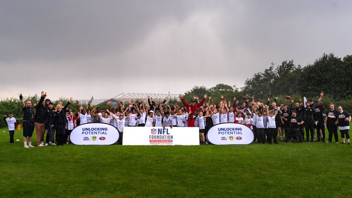 Every child deserves access to sports, helping them stay both physically and mentally healthy!

That’s why we’re working to increase access to grassroots sport for children.

Fantastic to see this in action with <a href="/LUFC/">Leeds United</a> and <a href="/NFL/">NFL</a>.