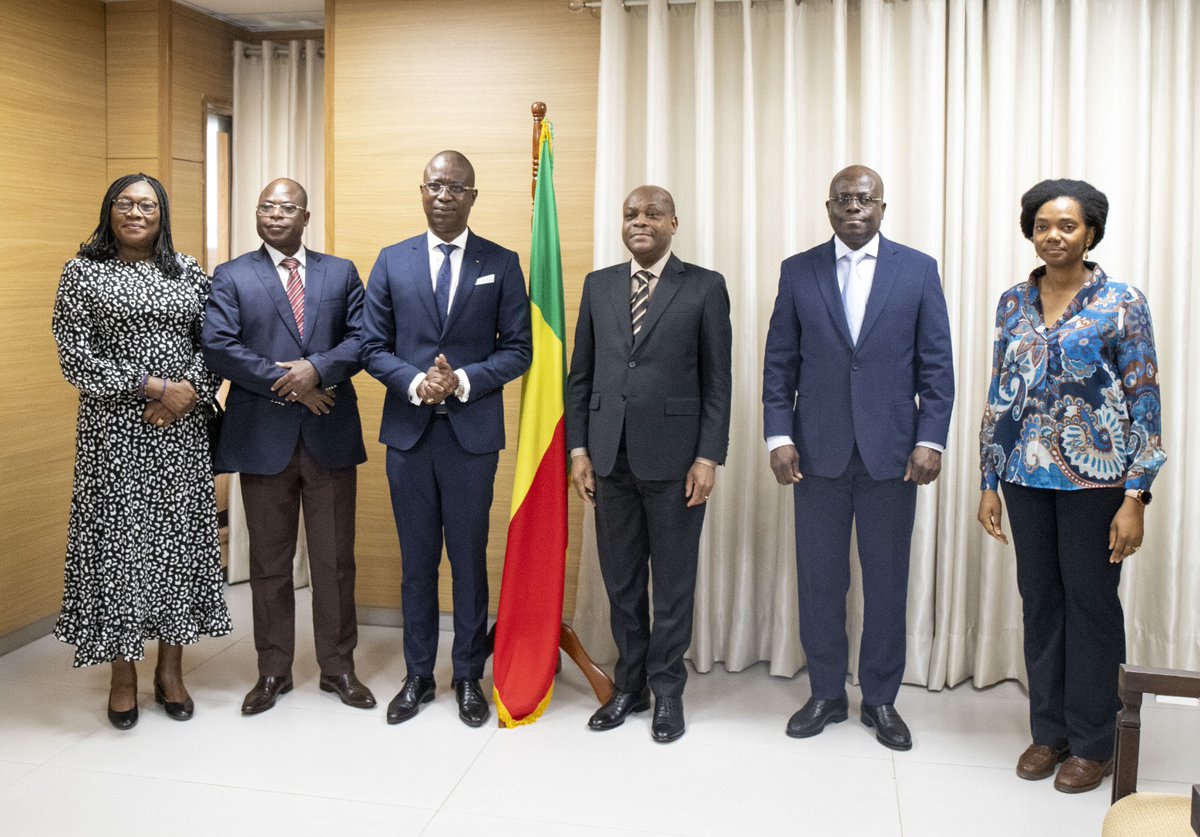 29/07/2024- Renforcement des Partenariats Institutionnels pour la Protection des Données au Bénin - Rencontre entre le Président de la Cour constitutionnelle le Prof. Cossi Dorothé SOSSA et le Président de l’APDP Maître Luciano HOUNKPONOU, Ph.D. 
#ProtectionDesDonnées #Benin