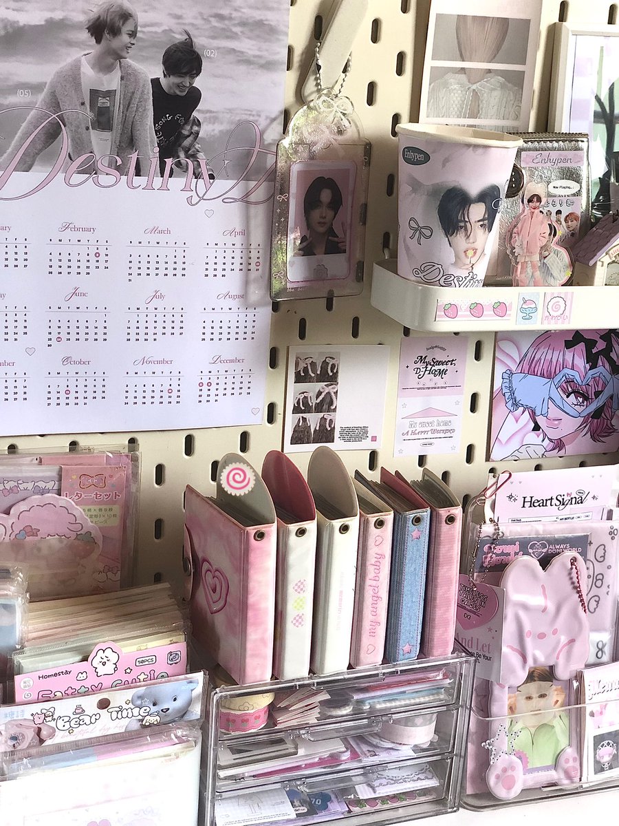 risse ⋆ ୨୧ i miss mark alr tweet media