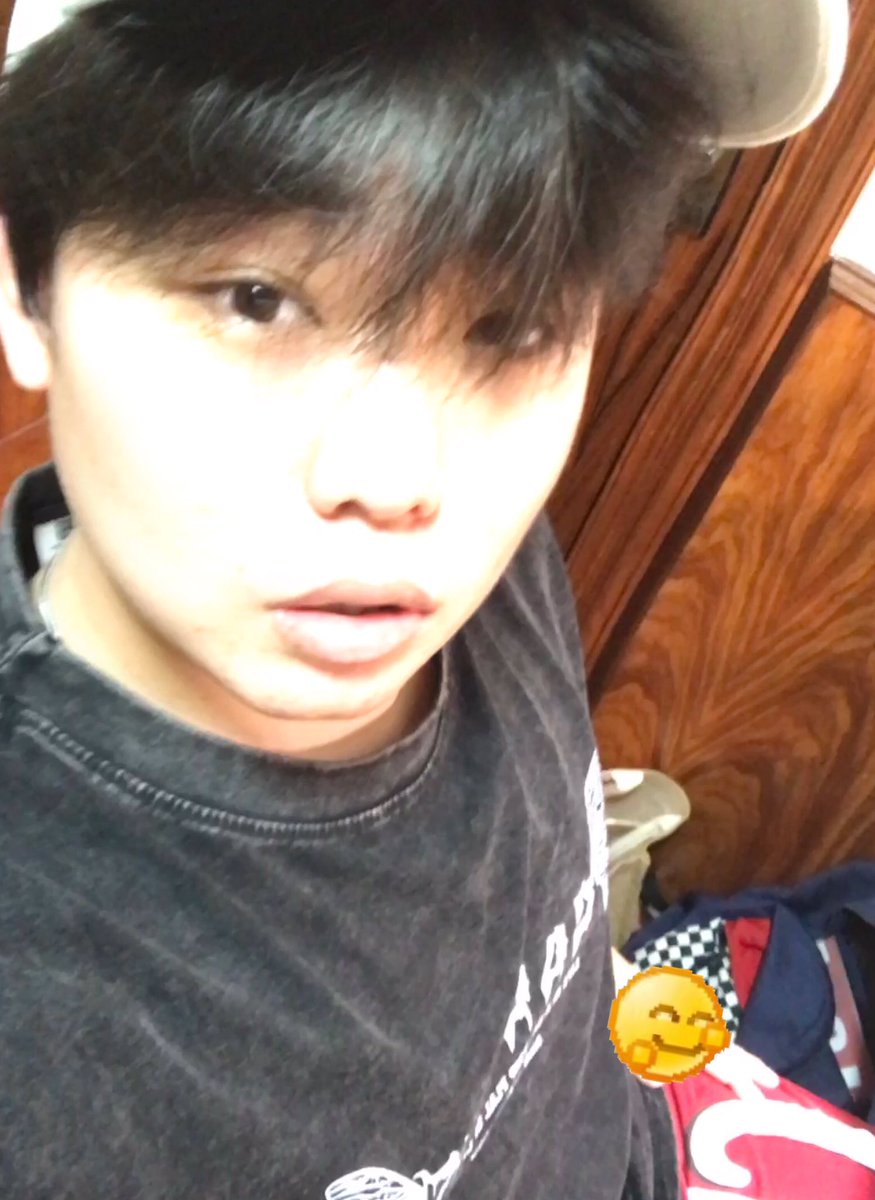 Jasper080623's tweet photo. HAPPY Dayyyyyy！🧢👾🤳🏻 https://t.co/wdHyd5FlPq