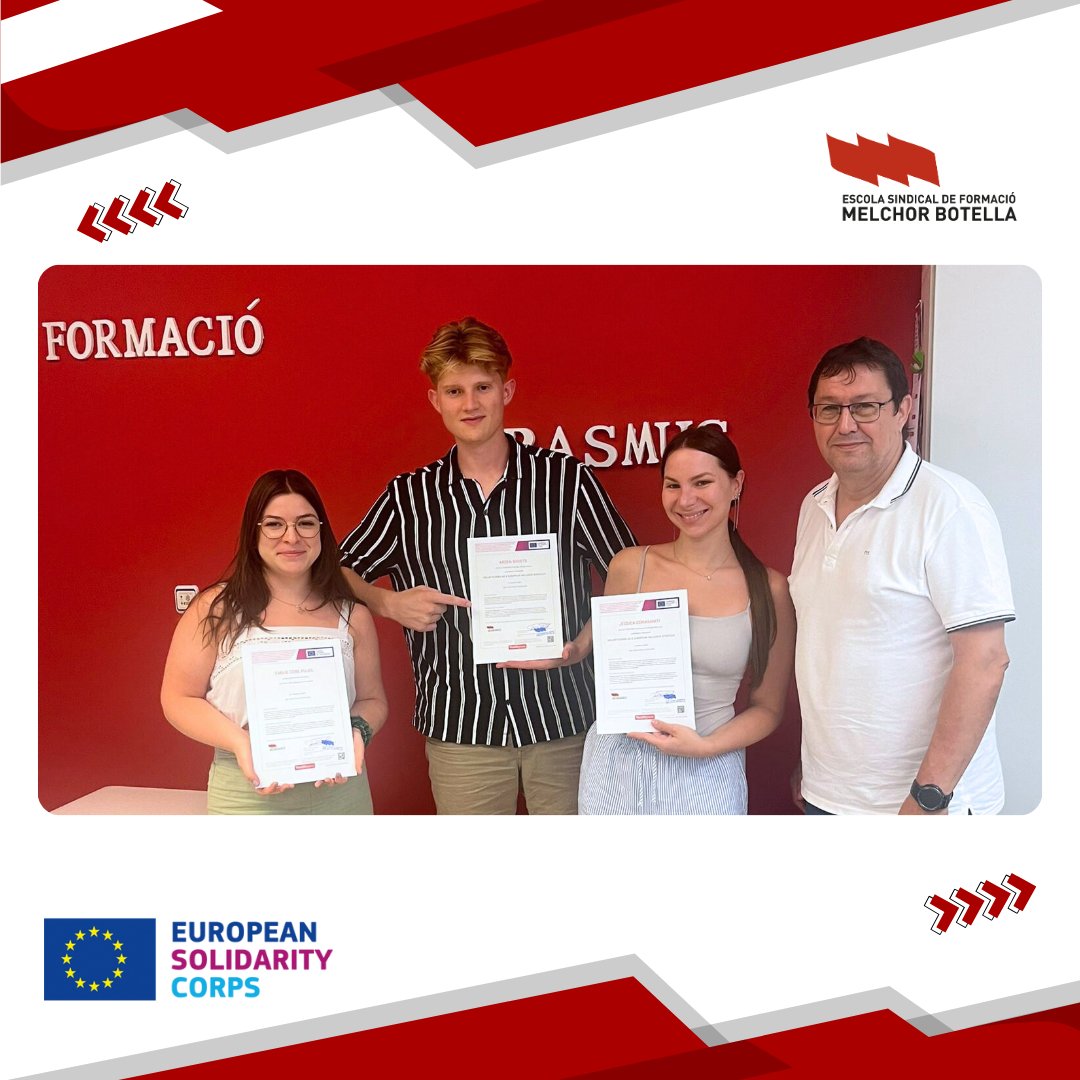 ESFMB's tweet photo. El viatge #CES de Emilie, Arsen i Jessica arriba a la seua fi, després de passar 7 mesos amb nosaltres.
Els agraïm molt el seu valuós treball i el compromís.
Ací estan rebent el seu #Youthpass que avalua les #competències i habilitats adquirits durant el #voluntariat. https://t.co/vk3TDuZRAt
