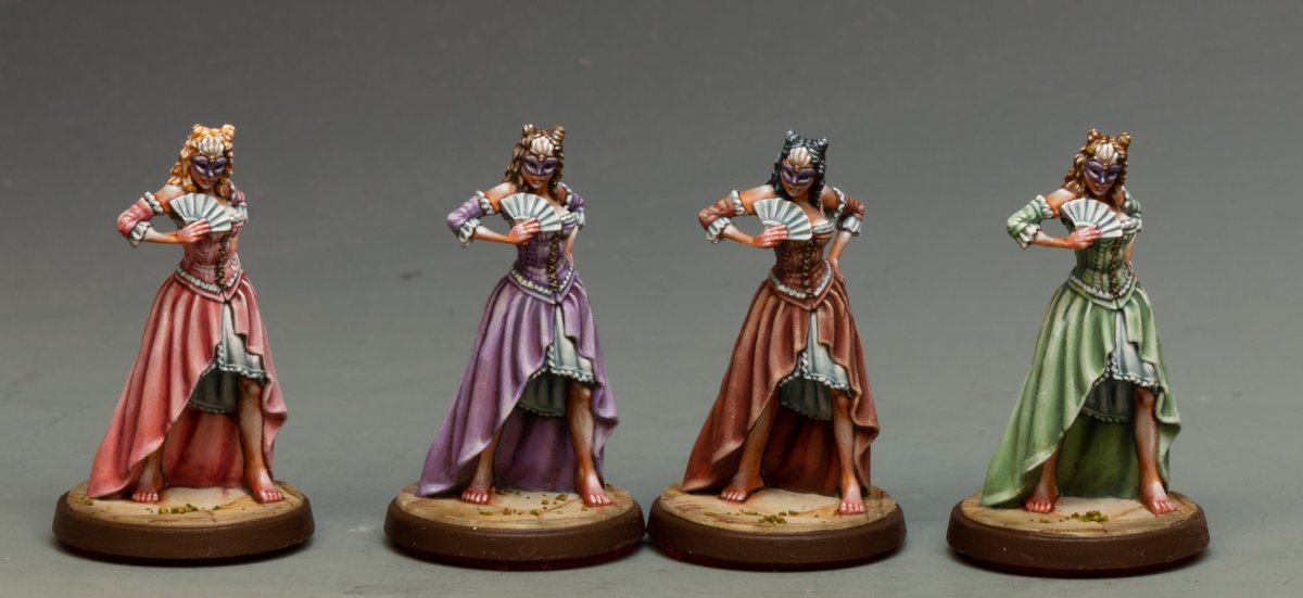 Which #miniatures have you painted already? 
Share your best pics with us 😍

#assassinscreed