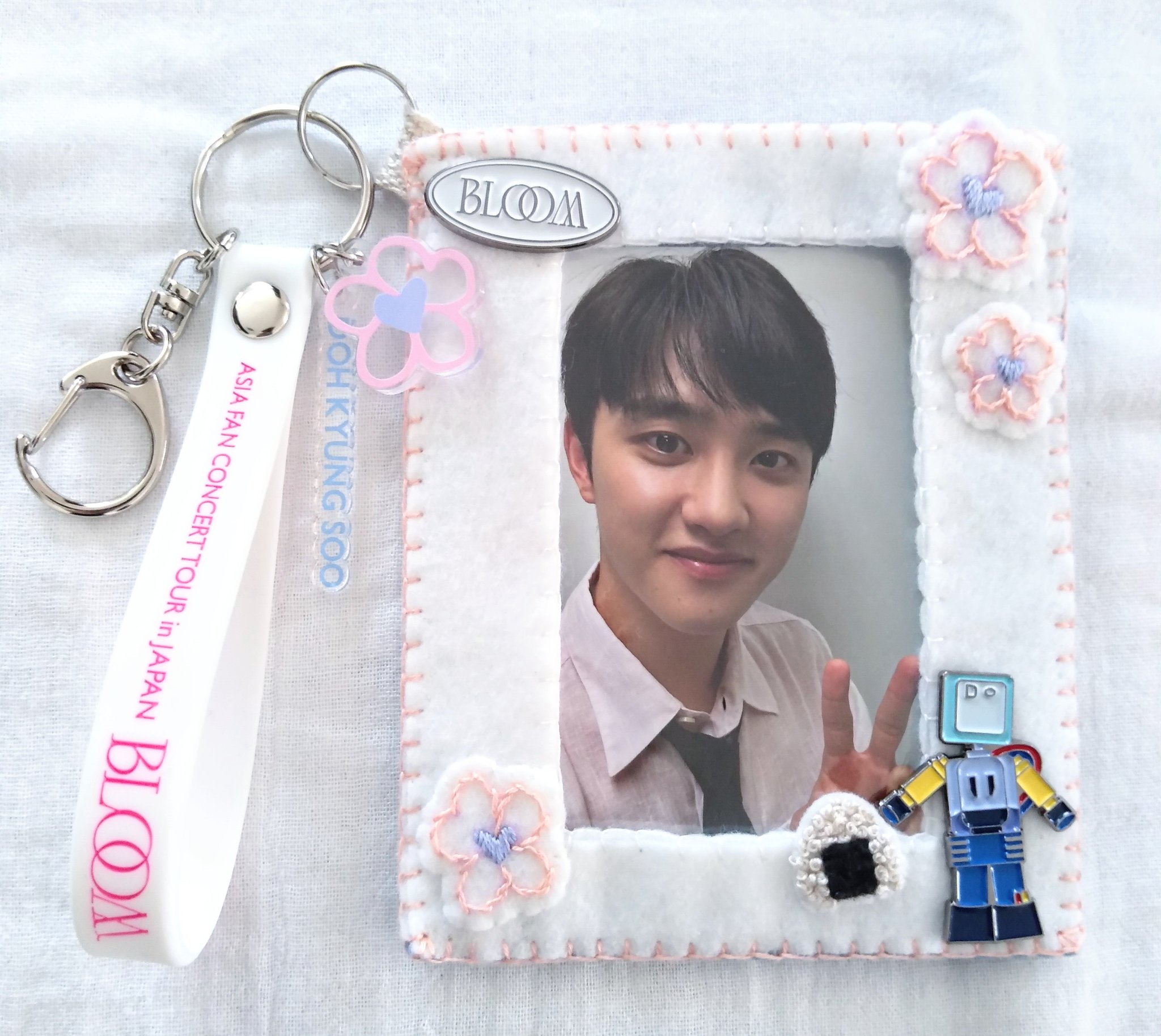 AAA - AAA WOGグッズ GOODS | AAA（トリプル・エー）OFFICIAL WEBSITE