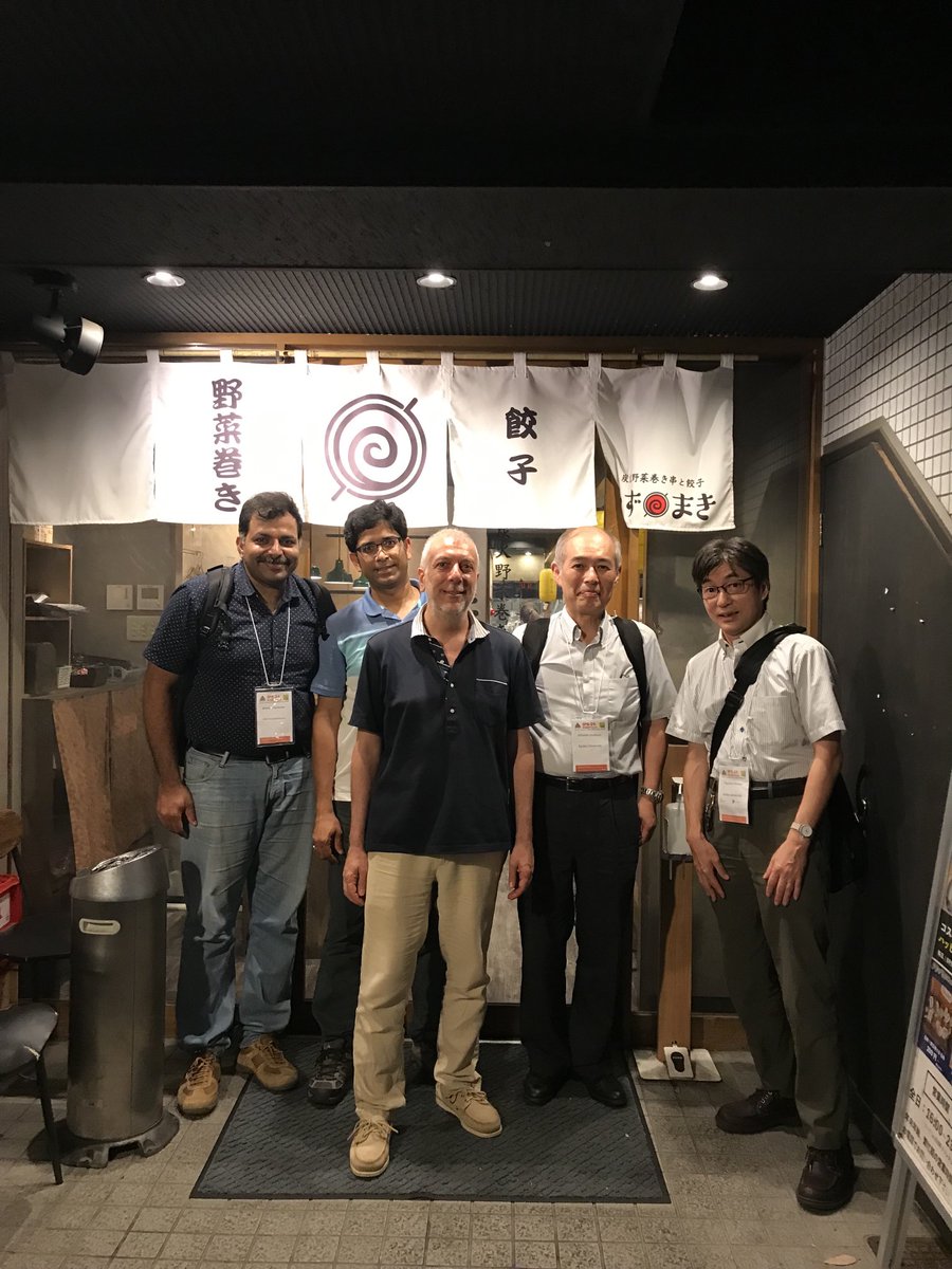 I organized a social gathering for invited speakers at session 7 of IPS-24, sharing a pleasant time at an izakaya restaurant in Hiroshima!