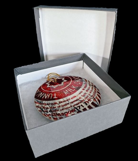 <a href="/PerthGin/">Perth Gin</a> <a href="/NicolaMcBride4/">nicola mcbride biro pen art</a> Nicola specialises in creating unique biro pen artwork dedicated to iconic foods and retro objects from her childhood. Her central aim is to evoke memories and facilitate connections among people through her art. Visit Nicola's website at buff.ly/4cQq0Y3 

2/3