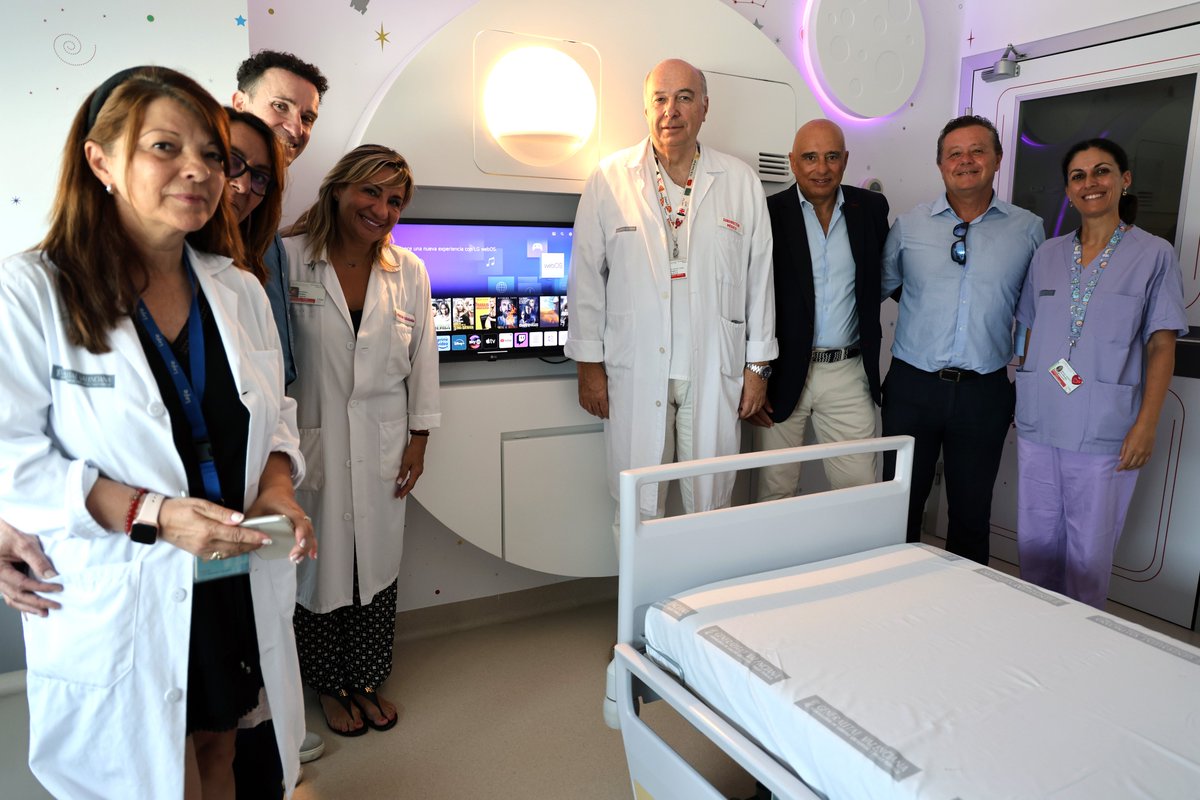 HospitalLaFe's tweet photo. 🏥@HospitalLaFe ha recibido de @ILUNION una donación de 6⃣smart TV que se han instalado en habitaciones de aislamiento de #TrasplanteInfantil 

🫂 ¡Muchas gracias por estos nuevos📺que buscan hacer más llevadera la estancia de menores y familias!

@jalvareztweet https://t.co/qKbxR1x4V5