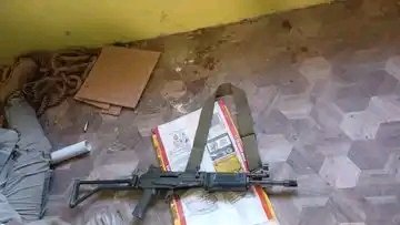 Five CIT Robbery suspects have been shot dead in Eastern Cape.

Rifles, explosives &amp; money recovered.