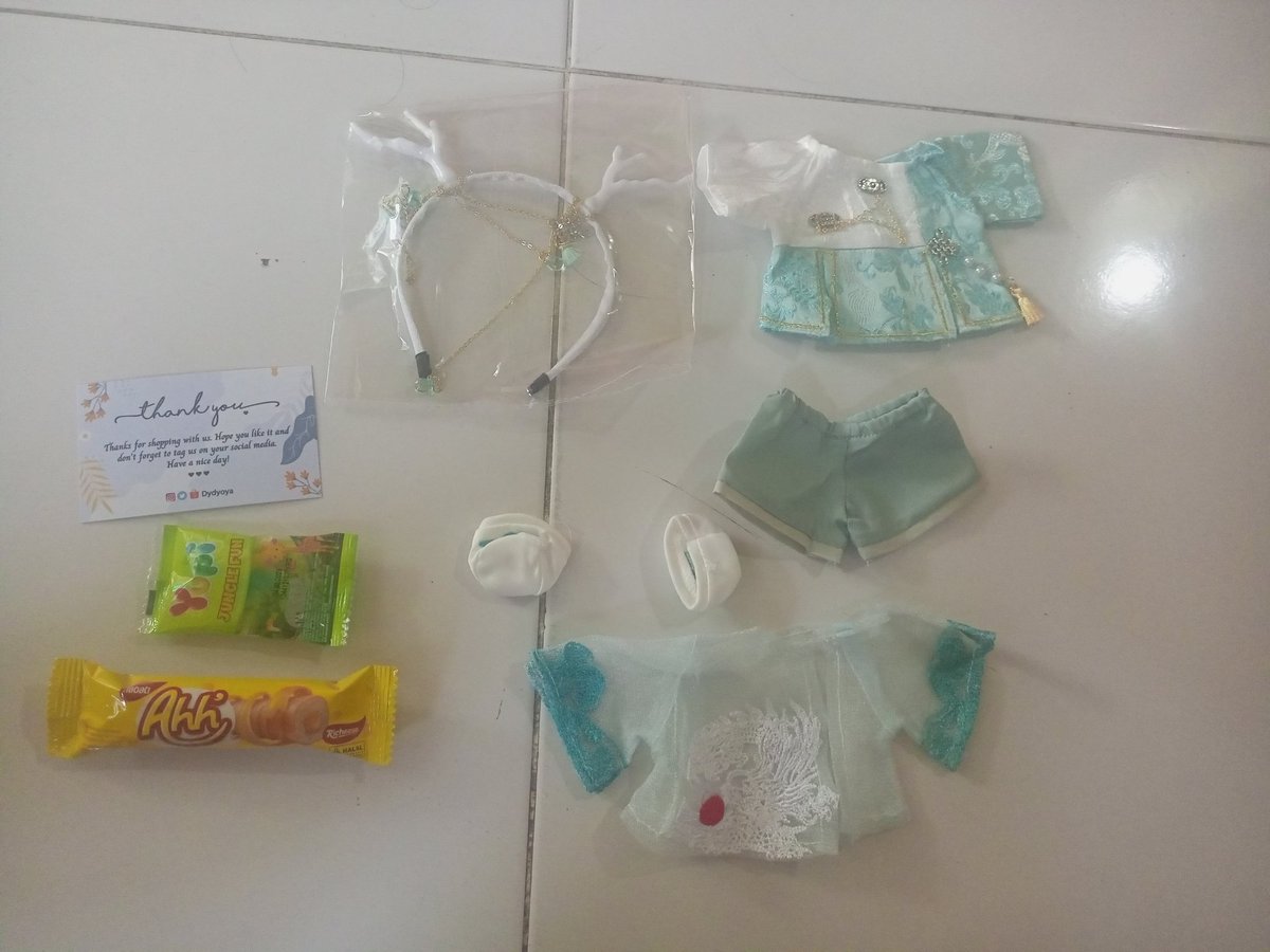 Ty to <a href="/dydyoya/">yaya⚘️</a> the clothes arrived &lt;333 defo would shop again !