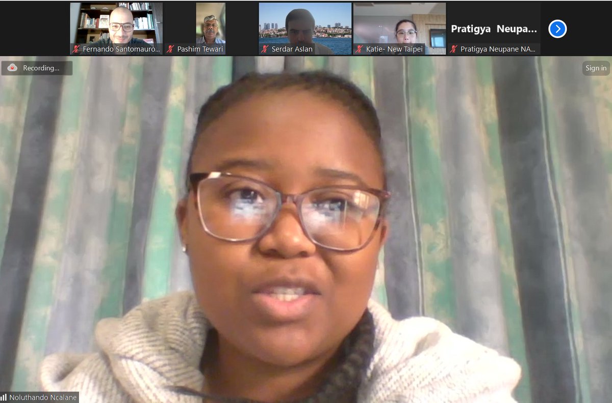 UCLGLearning's tweet photo. 👏We have just finished our @uclg_org & @Platforma4Dev 2024 online course about #DecentralizedCooperation and #SDGs in English, with its last webinar.
🧑🏫Projects and policies of #DC aligned to the #SDGs, were presented by new local trainers of every continent!
#LearningWithUCLG https://t.co/wLwJnsgfCX