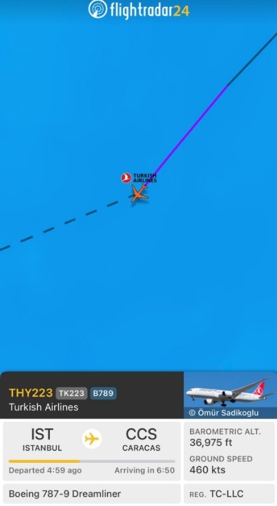 AlertaMundoNews's tweet photo. 🇻🇪 | LO ÚLTIMO:

➡️ Avión sale de Cuba y llega a Caracas.

➡️ Avión de Turquía llega a Caracas

➡️ Avión desde Brasil con "destino a Medellín" se desvía a Caracas.

➡️ Avion de Panama sin destino pero con trayectoria a Caracas. https://t.co/98Nnm7TvCP