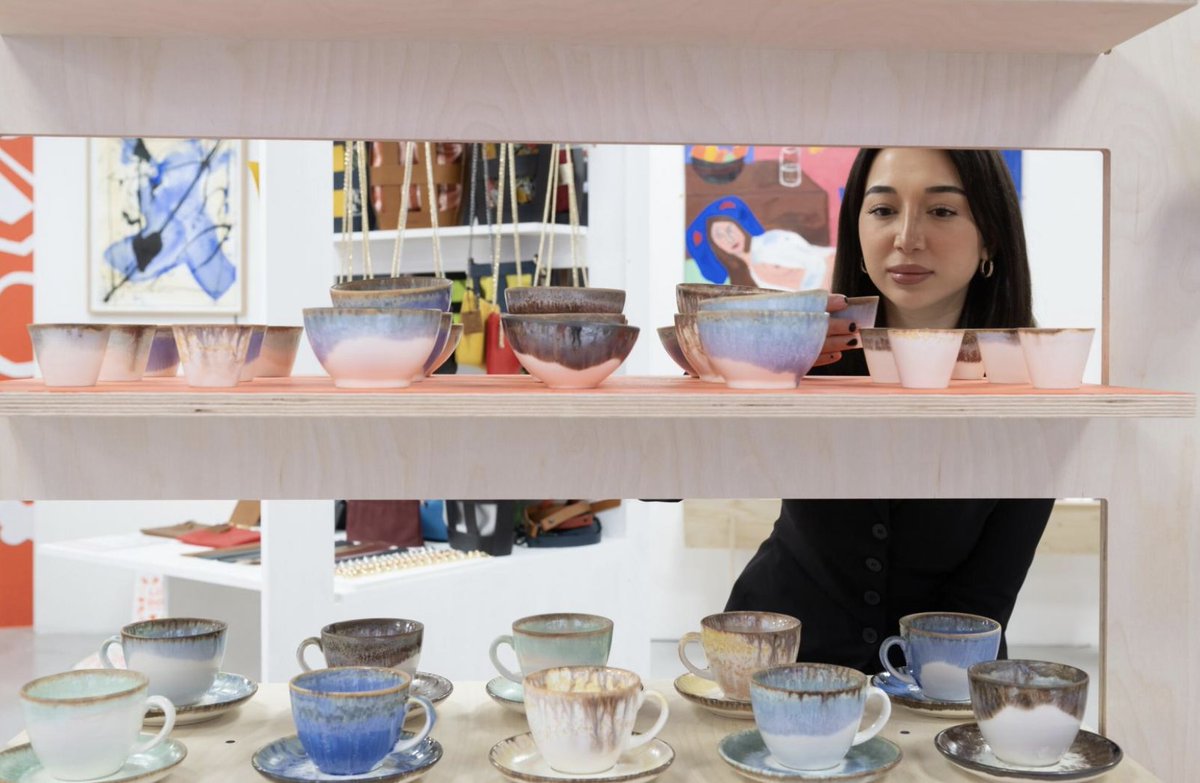 BizConnectsHF's tweet image. 📢 London Made Me Retail Development Programme Open for Applications!
Closing date: 4pm, 9 August 2024.
Apply now: london.gov.uk/programmes-str…
#LondonMadeMe #CreativeEnterpriseZones #RetailDevelopment