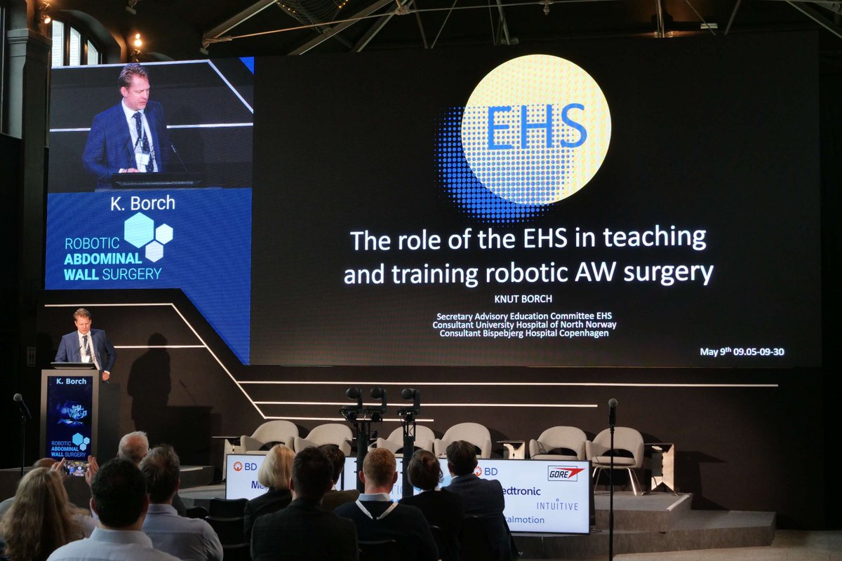 Robotic Abdominal Wall Surgery tweet media