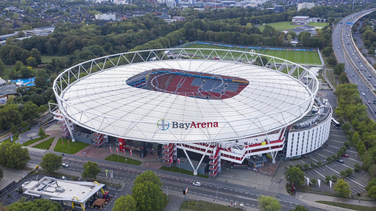 Anadolu Futbolu (@anadolufutbollu) on Twitter photo 🏟️ Bay Arena
🇩🇪 Bayer Leverkusen
📍 Leverkusen
©️ 22.500
<a href="/bayer04fussball/">Bayer 04 Leverkusen</a> <a href="/almanydnfutbol/">Almanya'dan Futbol</a> 🏟️ Bay Arena
🇩🇪 Bayer Leverkusen
📍 Leverkusen
©️ 22.500
<a href="/bayer04fussball/">Bayer 04 Leverkusen</a> <a href="/almanydnfutbol/">Almanya'dan Futbol</a>
