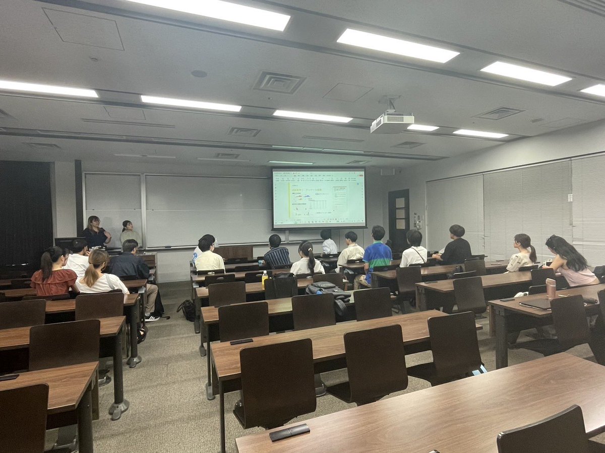 ゼミオリ1日目来てくださった方ありがとうございます♪
明日もzoomで開催するので今日来れなかった方お待ちしています！