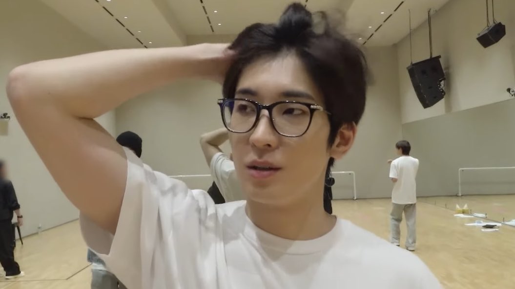 wonwoo 🤍🤍🤍