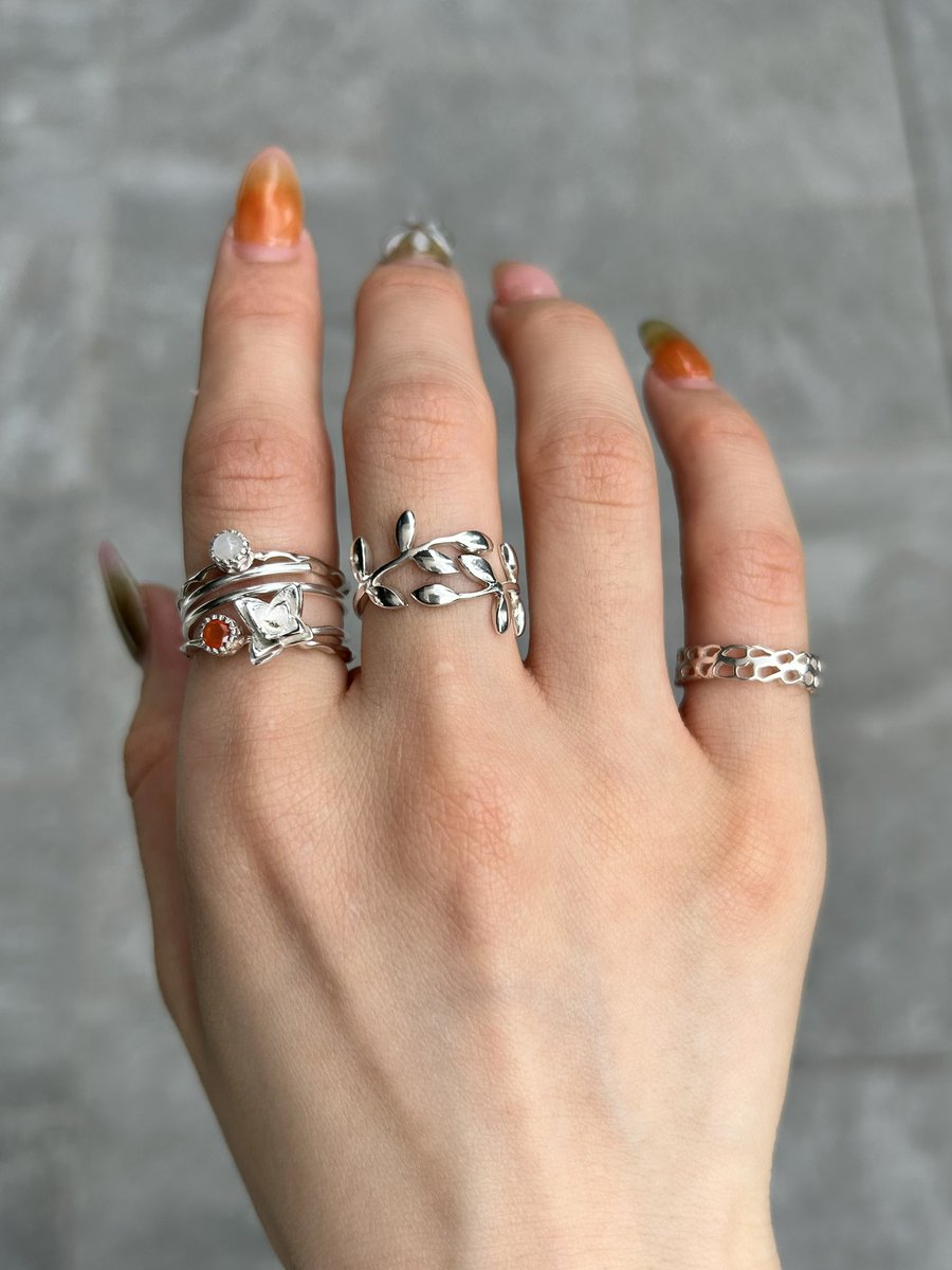 staff coordinate💍 重ね付けをしても可愛いリングが多数入荷致して