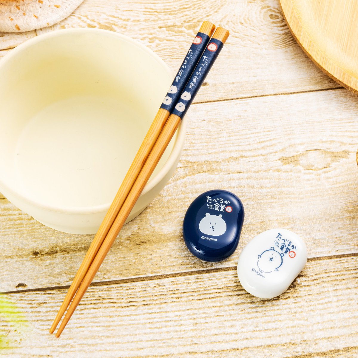 🍴新商品🍴 #たべるか食堂 『箸（紺）』990円(税込) 『箸置き（紺／白