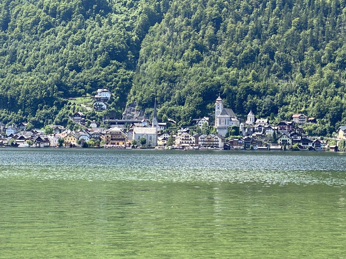 CwcParfum's tweet image. Am Traun Fluss entlang 🇦🇹

#salzkammergut #traun #traunsee #oesterreich #austria #urlaub #vacation #Perfume