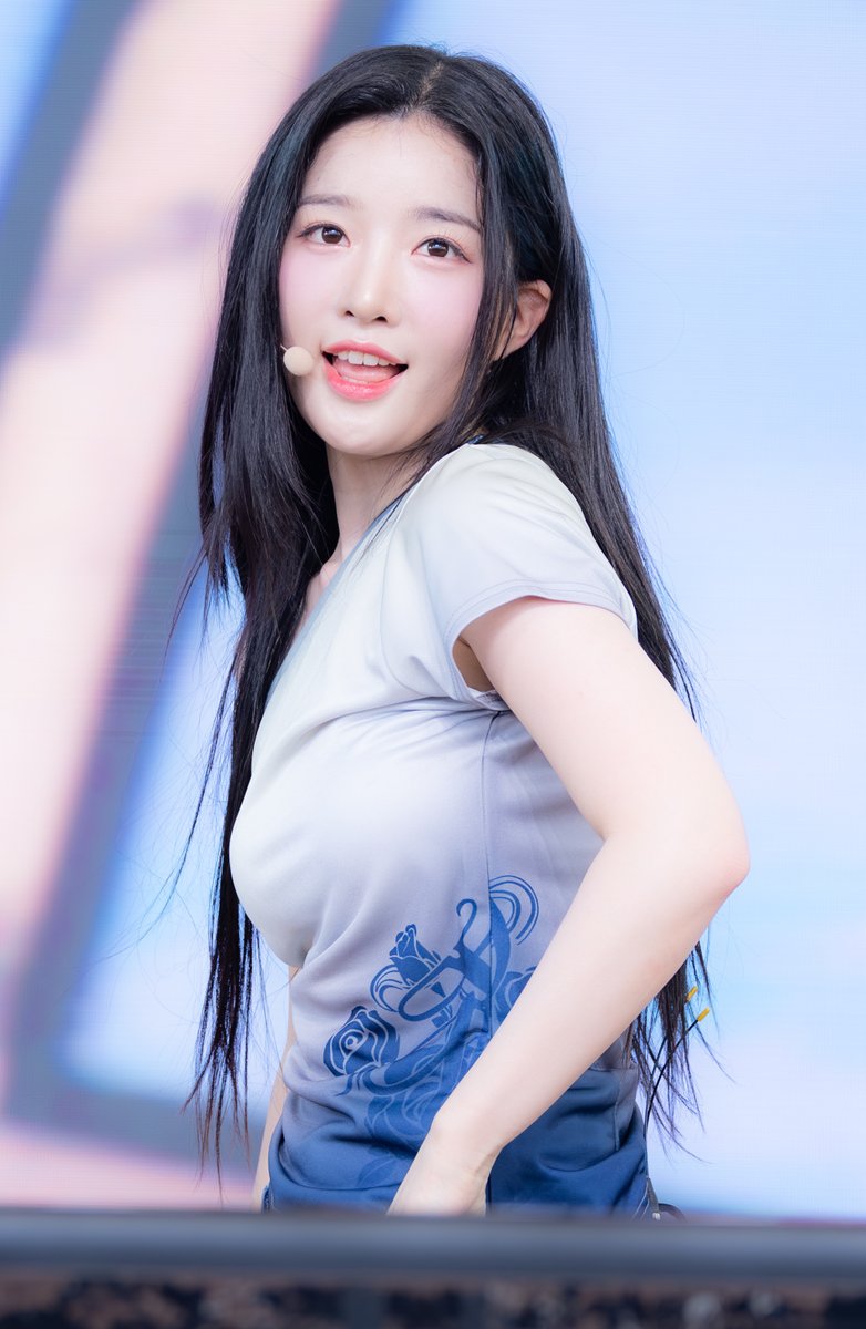 240720 お台場冒険王 tripleS Special Live ユヨン🐰 #tripleS #트리플