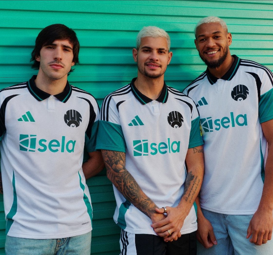 centregoals's tweet photo. 🚨🚨| 𝐎𝐅𝐅𝐈𝐂𝐈𝐀𝐋: Newcastle release their new 2024-25 third kit. https://t.co/L2CxSRUvOB