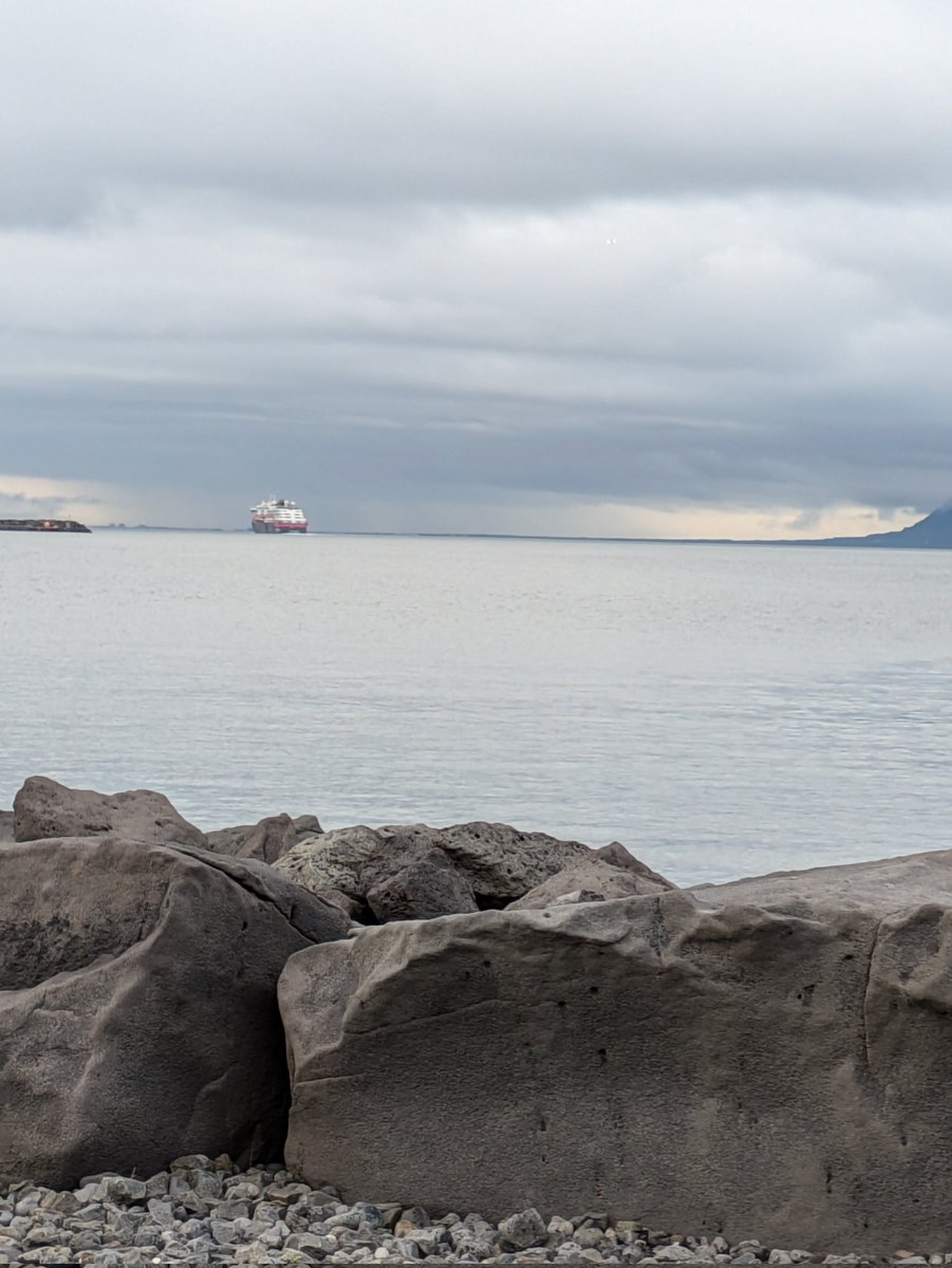 L1Christie's tweet photo. Reykjavík https://t.co/iqNm3sksXF