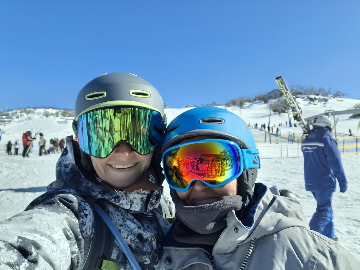 CeeTeeBee88's tweet photo. Enjoying snow week ☺️ https://t.co/fM6Pt0XLOh