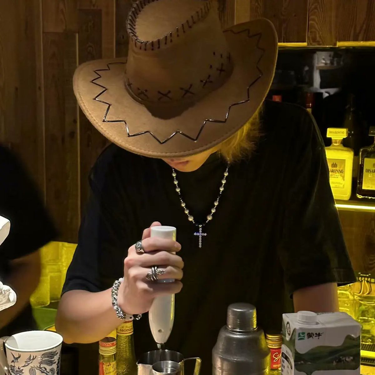 快来喝我亲手做的咖啡