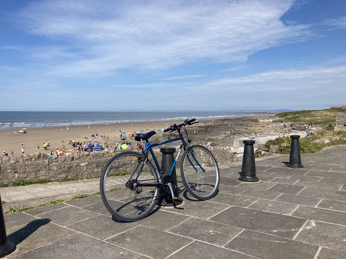 TerrySinnett's tweet photo. It’s been a good while since I’ve been here on the old girl!
#RestBay #Porthcawl 😍😍 https://t.co/P7QZv7PYPP